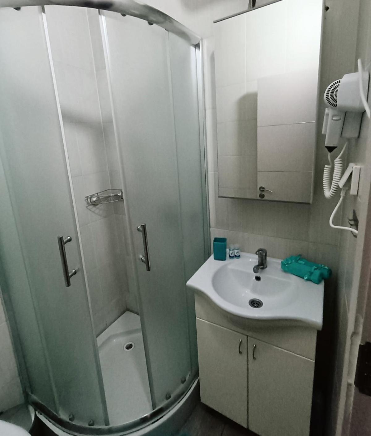 Easy Check In Apartments 021 Vladika Нови-Сад Экстерьер фото