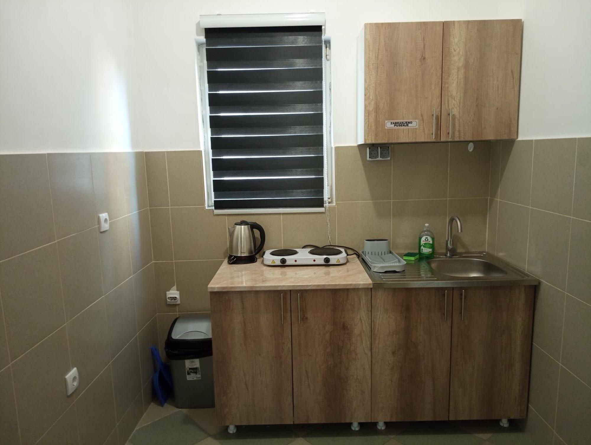 Easy Check In Apartments 021 Vladika Нови-Сад Номер фото